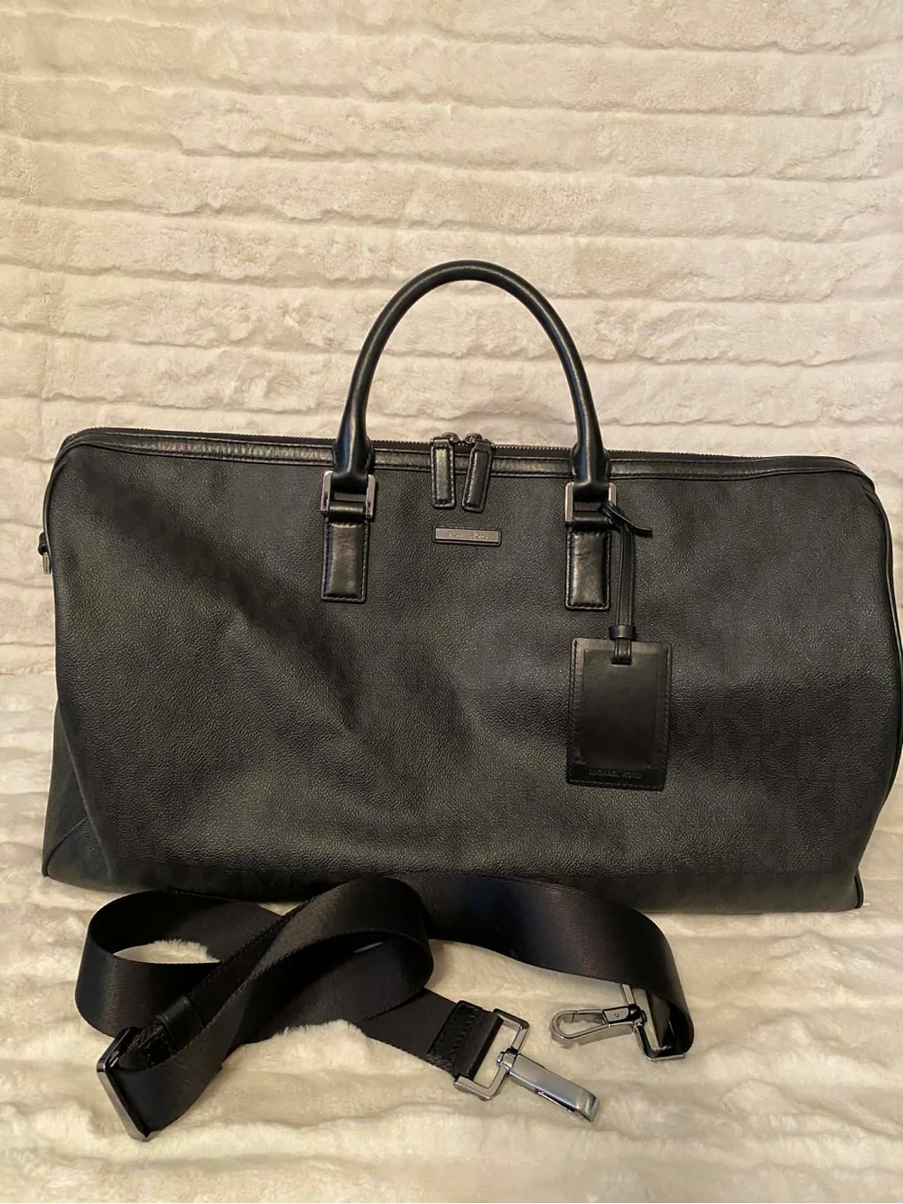 EUC Michael Kors Weekender Bag